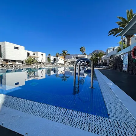 Bungamerica - Costa Adeje بلايا ذي لاس أميريكاس