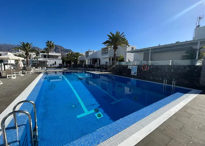 Bungamerica - Costa Adeje * بلايا ذي لاس أميريكاس